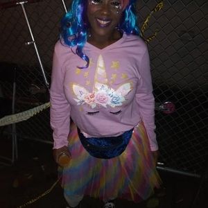 Meet your Posher, Yolanda